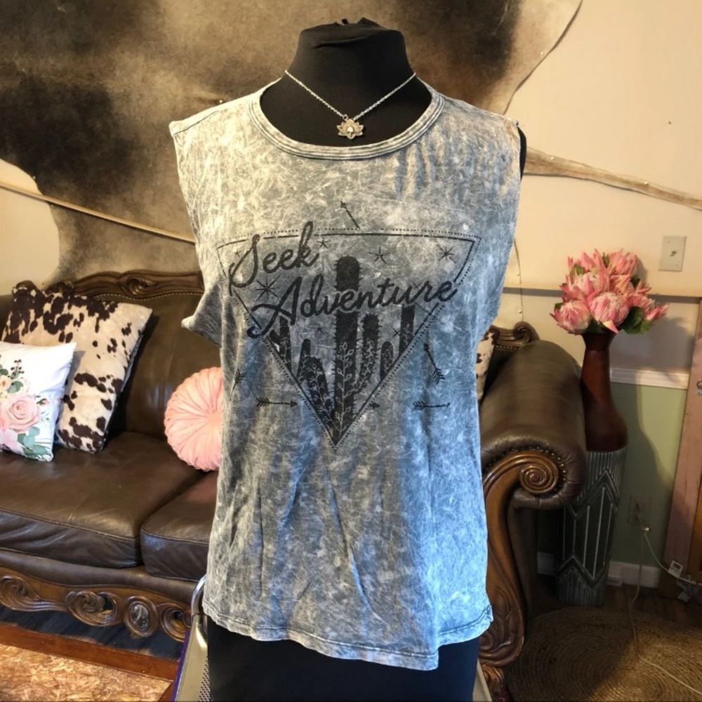 Boho Seek Adventure desert tank